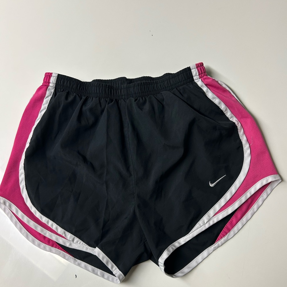 Nike dry fit pink and black shorts size xs